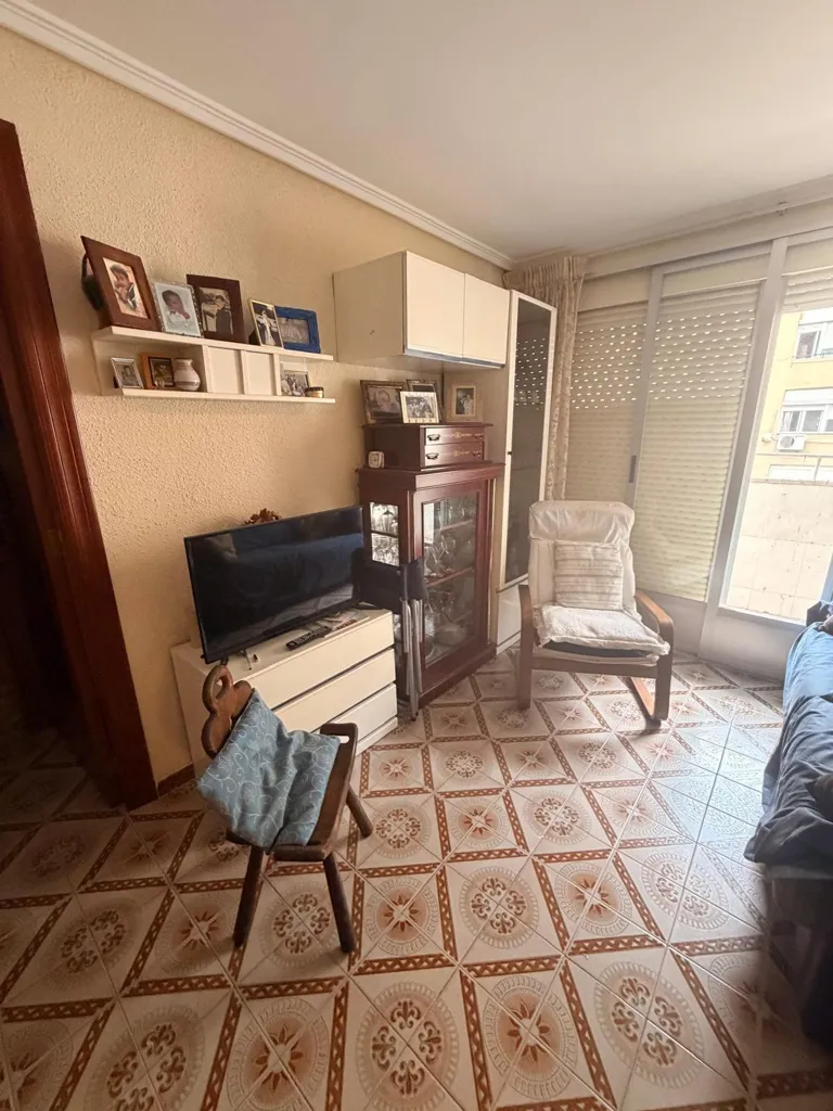 Séjour - Bright Apartment with Balcony in Benicalap, Valencia