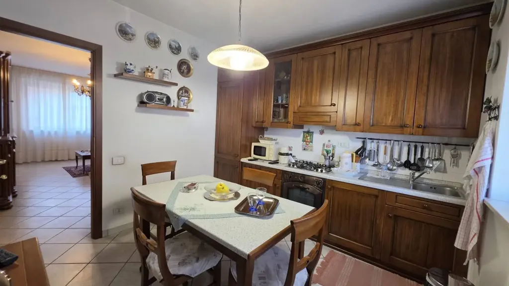 Dining Room - Panoramic Apartment with Balcony in Asti