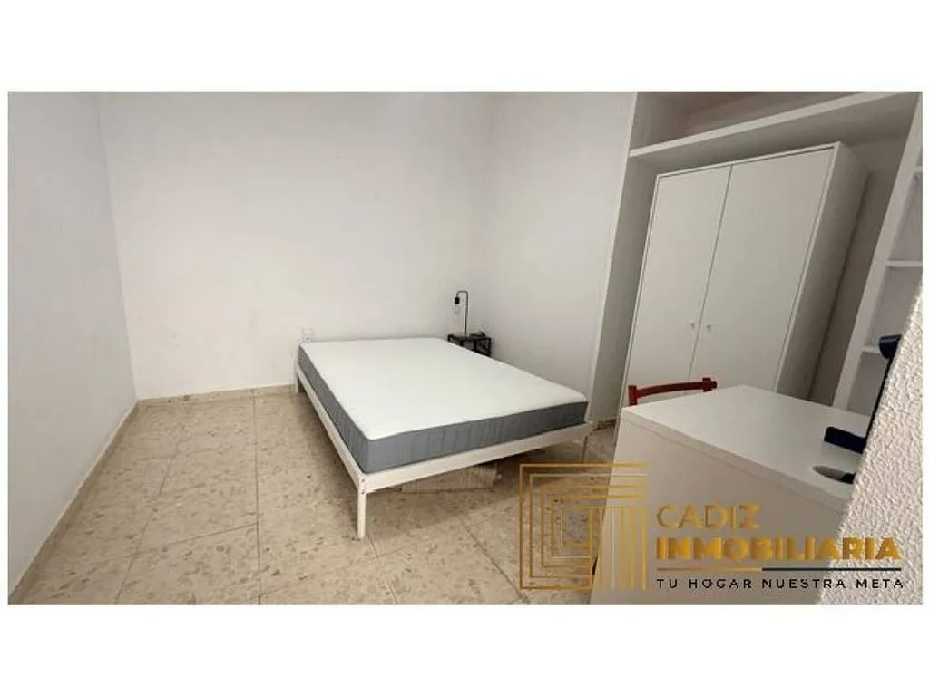 Magamistoad - Furnished Flat with Balcony in Mentidero