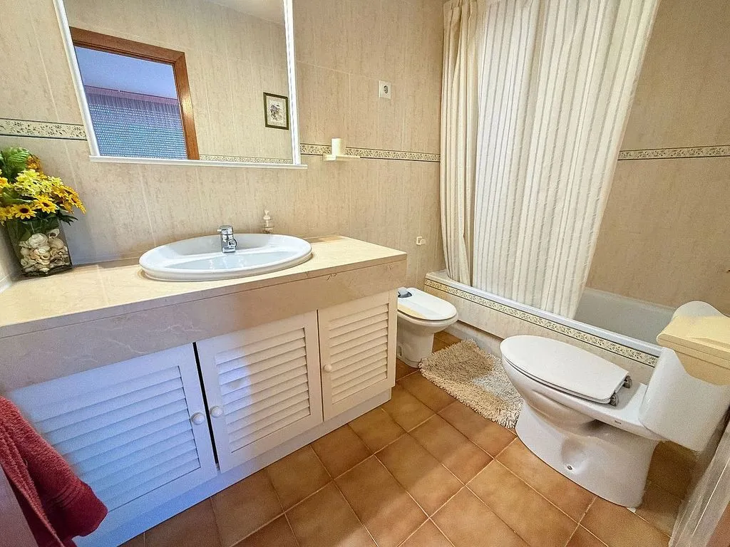 Vannitoad - Contemporary Apartment with Sea View in Platja de Calafell