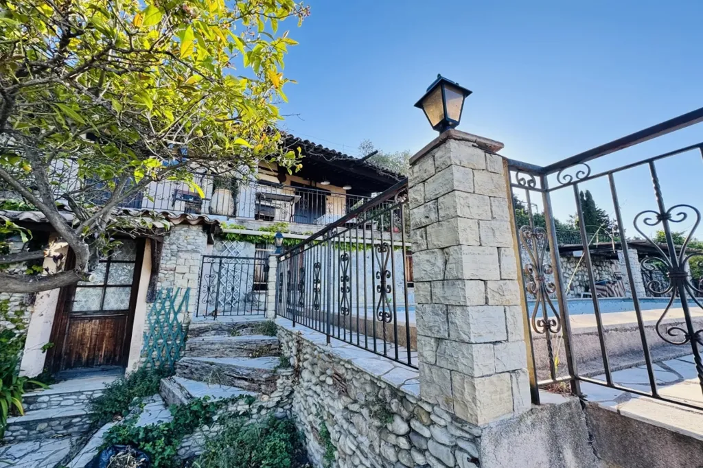 Terrass - Villa with Pool on Magnan Corniche, Nice