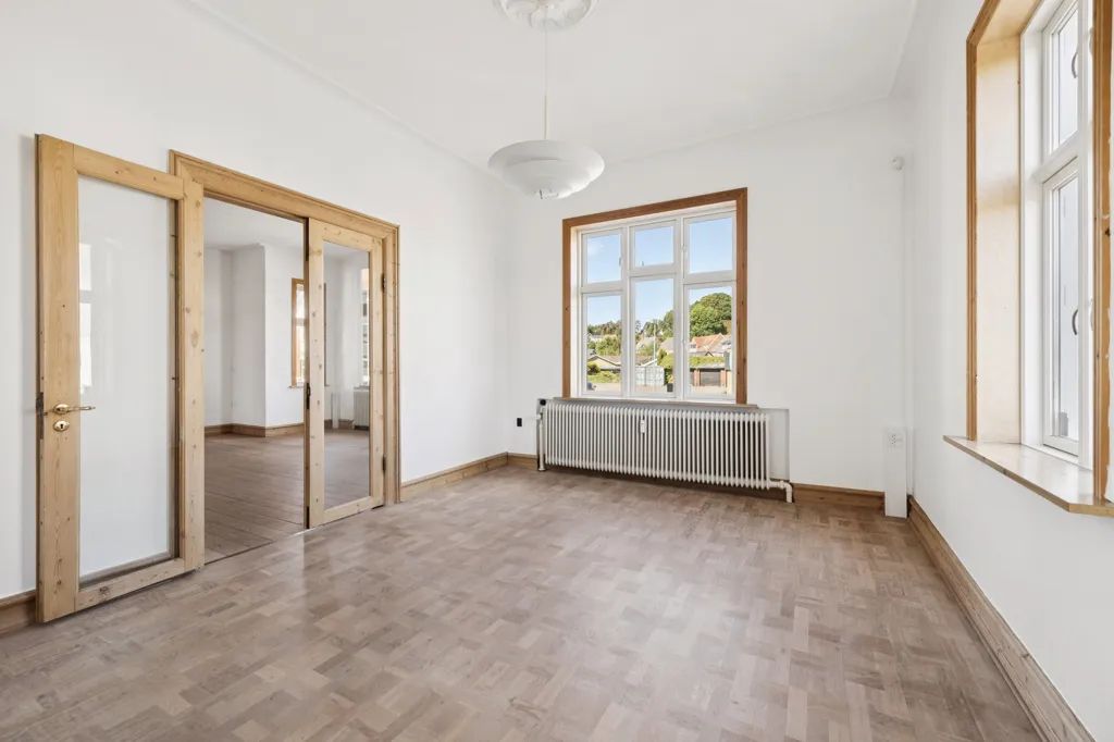 Pièces - Villa with Potential for Expansion in Hadsund