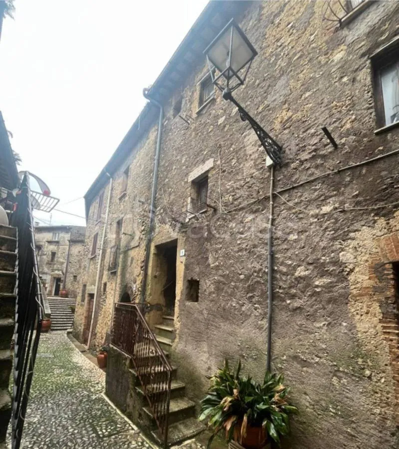 Aed - Two-Level Apartment with Fireplace in Frasso Sabino