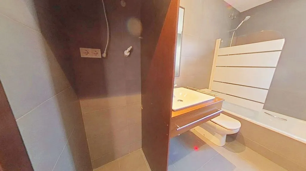 Vannitoad - Apartment with Air Conditioning in Sants