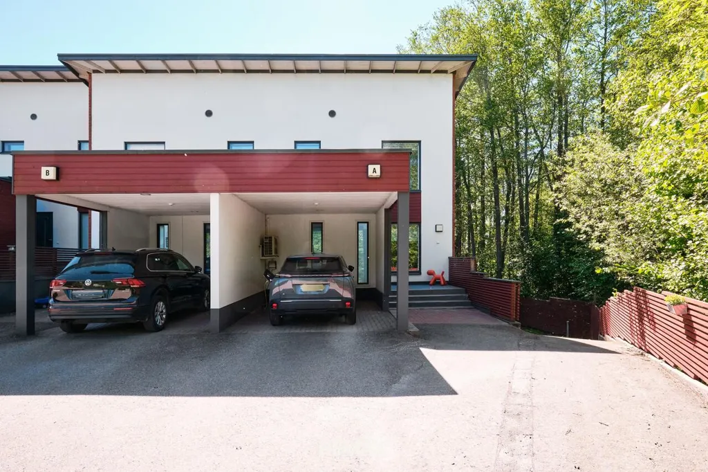 Välivaade - Modern Apartment with Balcony near Lippajärvi