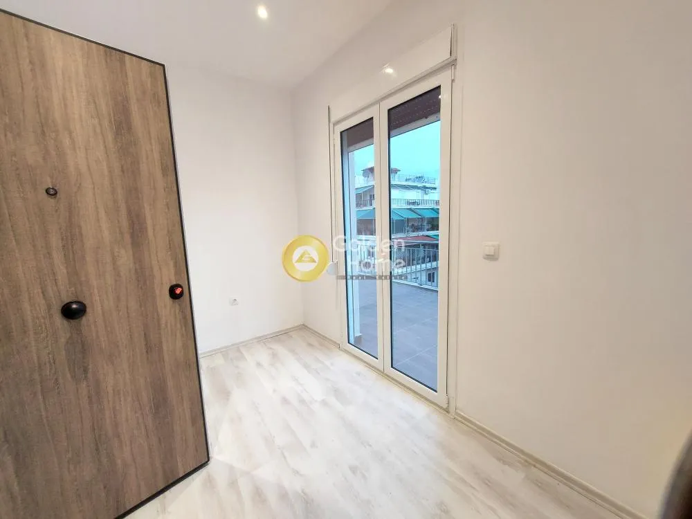 12-room apartment in GR