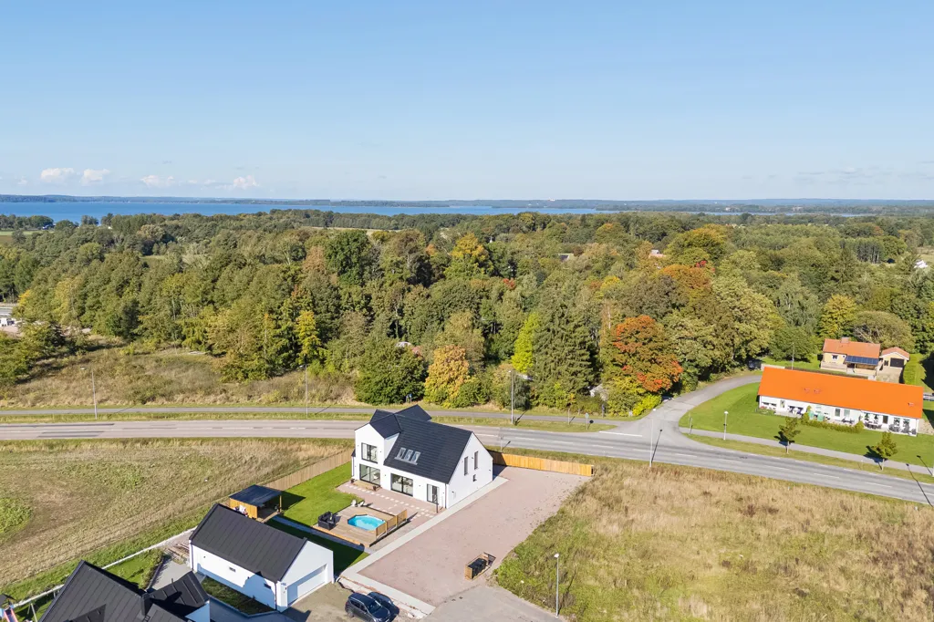 Õhuvaade - Newly Built Stone Villa in Osbyholm