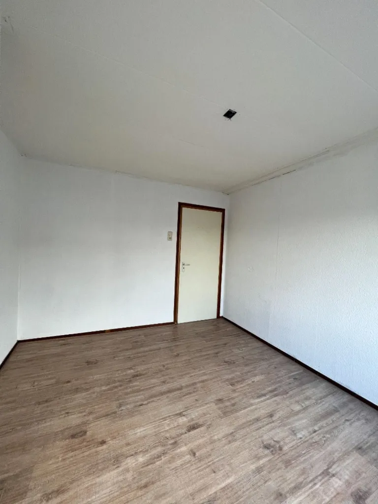 Pièces - Student-Friendly Apartment with Balcony in Rotterdam