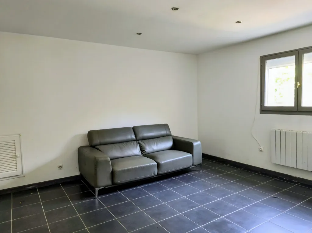 Soggiorno - 9-Bedroom House with Pool in Lussac