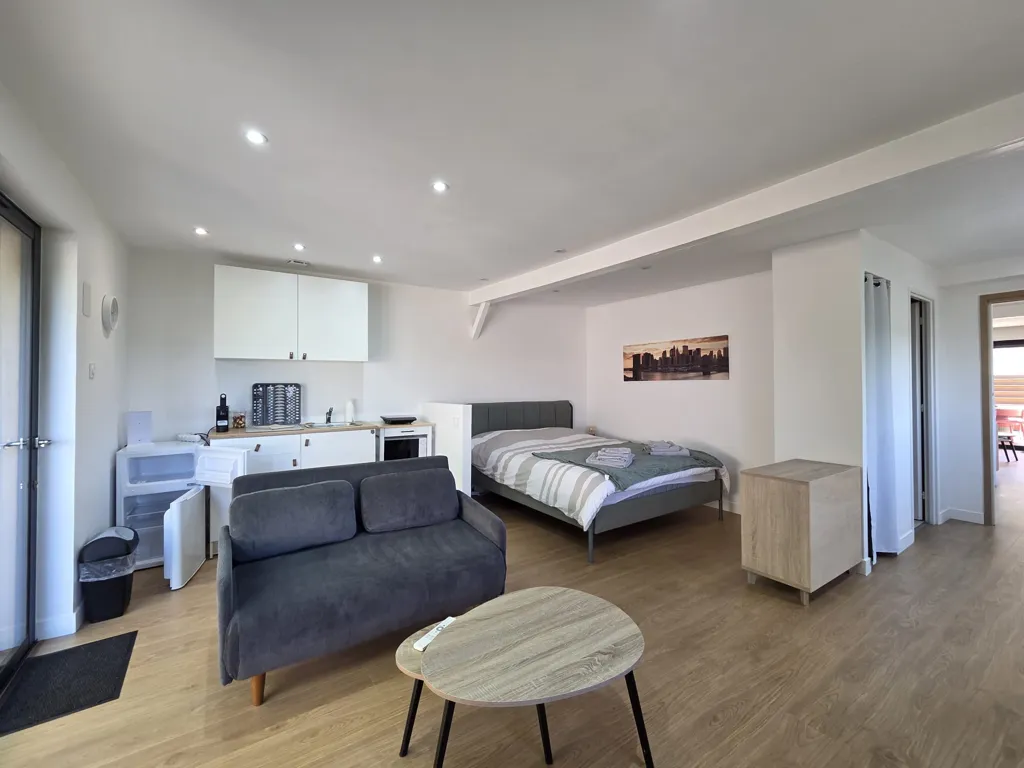 Chambres - Villa Rénovée avec Piscine sur les Hauteurs de Penne d'Agenais