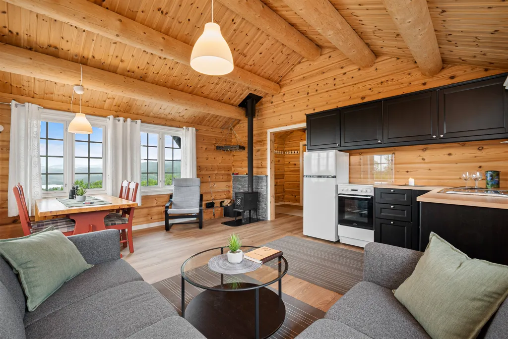 Cuisine - Traditional Timber Cabin with Mountain Views in Ålen