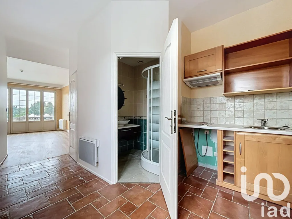 Köök - Renovated Flat with Balcony in Montrichard