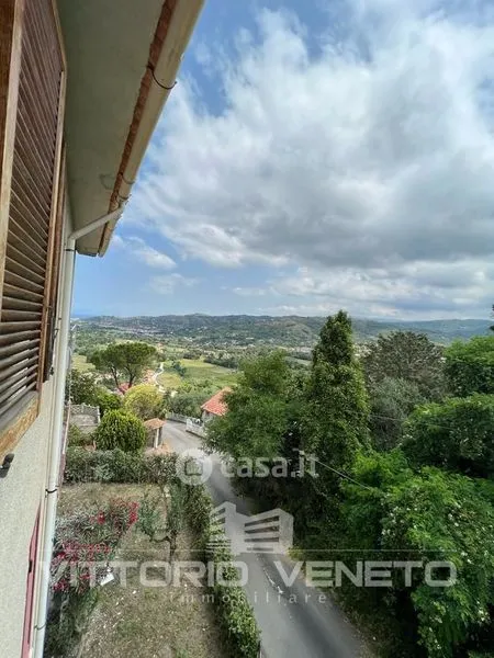 Rõdu - Apartment with Sea View in Laureana Cilento