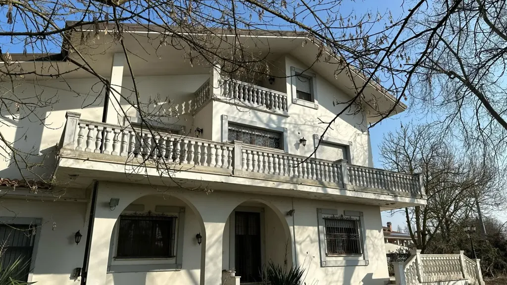facade