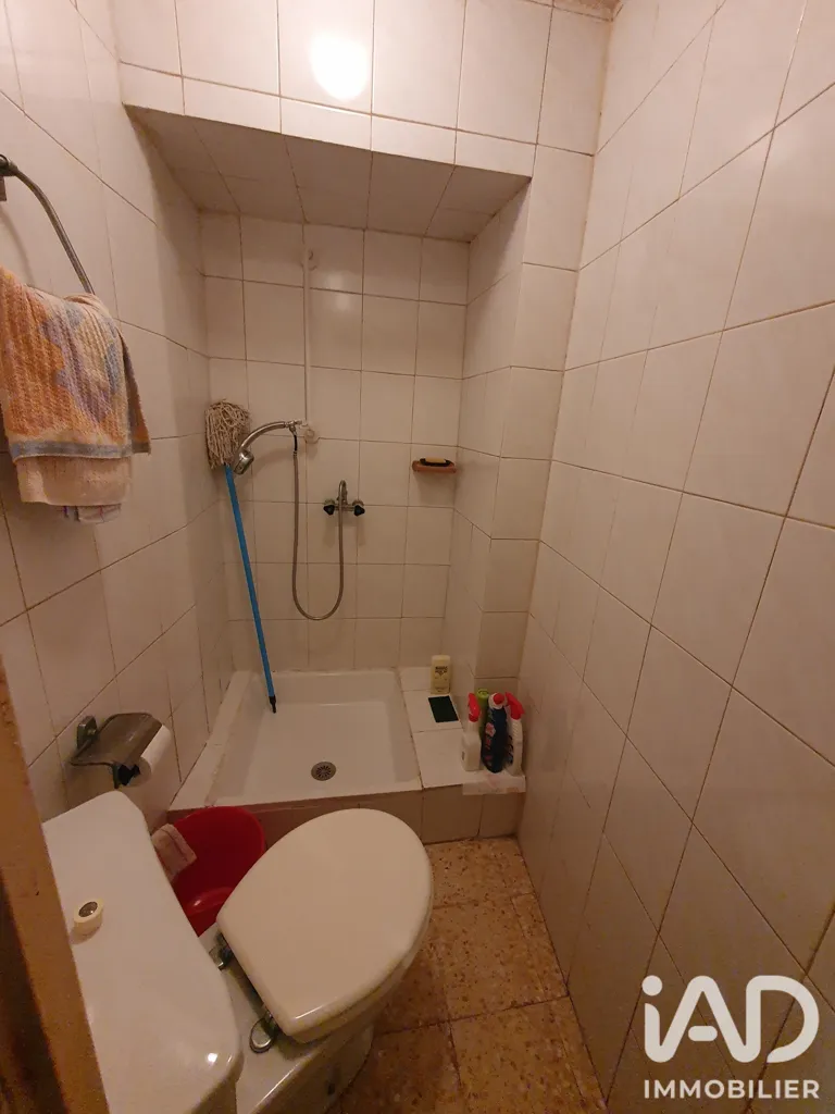 Bagni - T4 Apartment with Potential in La Tour-sur-Orb