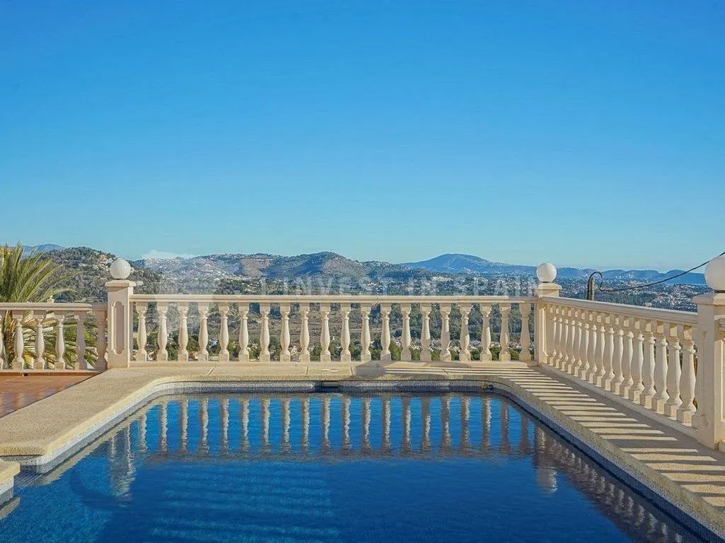 pool_area