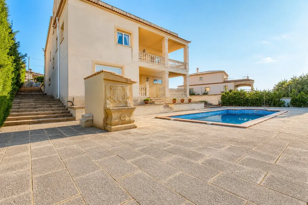 Piscine - Villa with Sea Views and Pool in Badia Gran