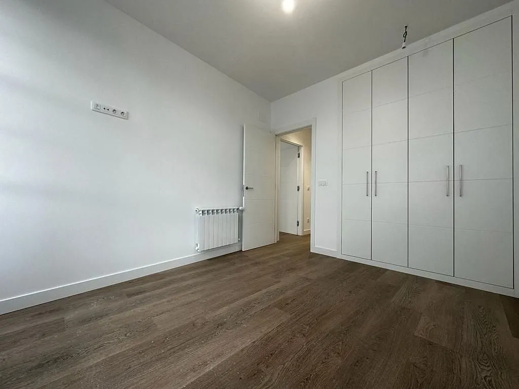 Chambres - New Flat with Garage in Lugo Centre