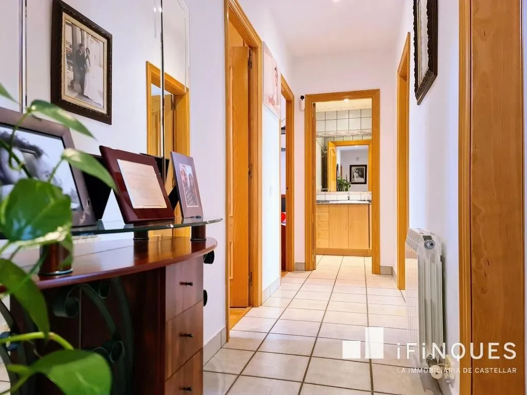 Esik - Luxury Villa with Private Pool in Castellar del Vallès