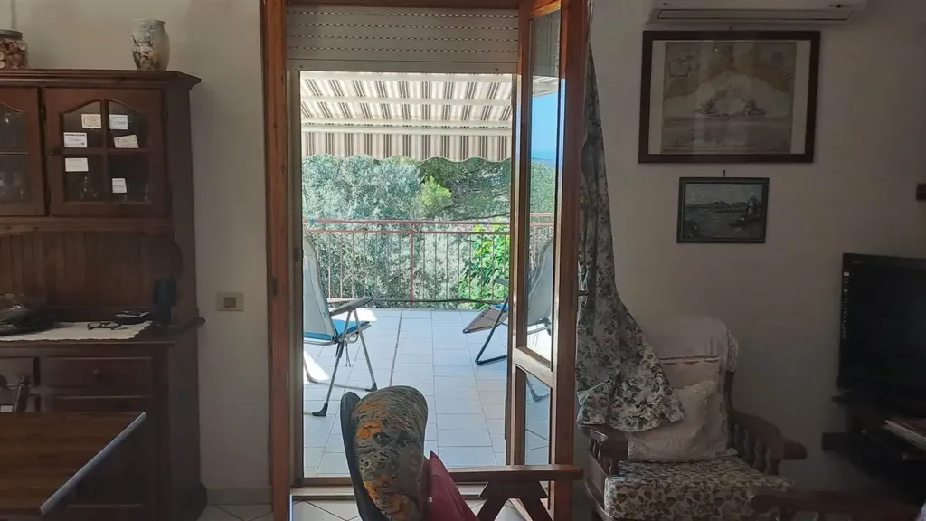 Salle à manger - Sea View Apartment with Terrace in Magliano in Toscana