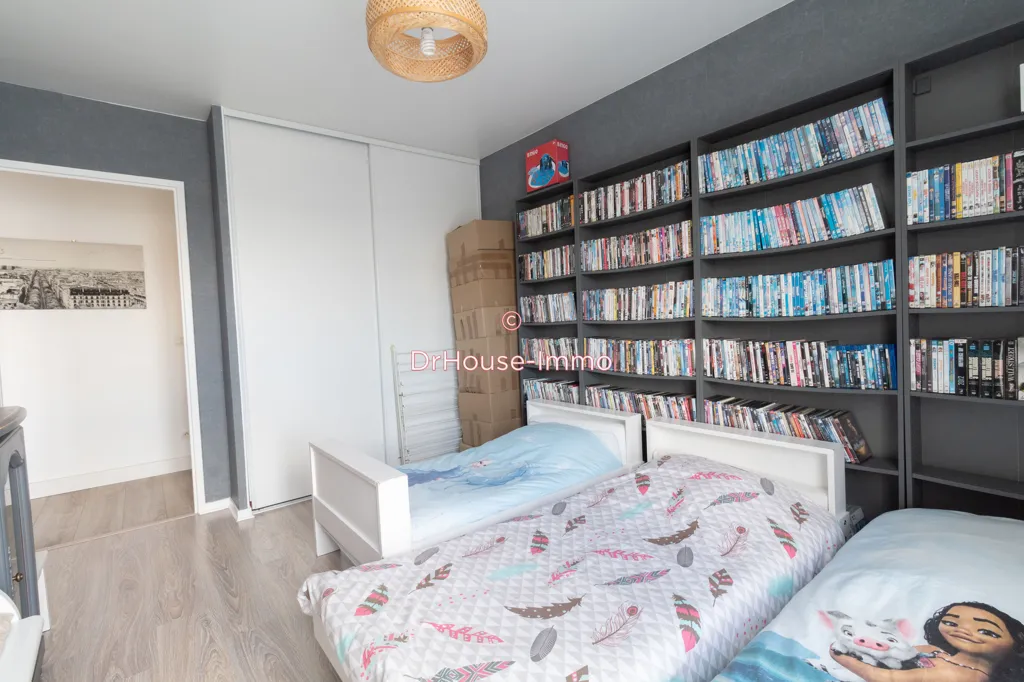 Magamistoad - Renovated Flat with Balcony in Trappes