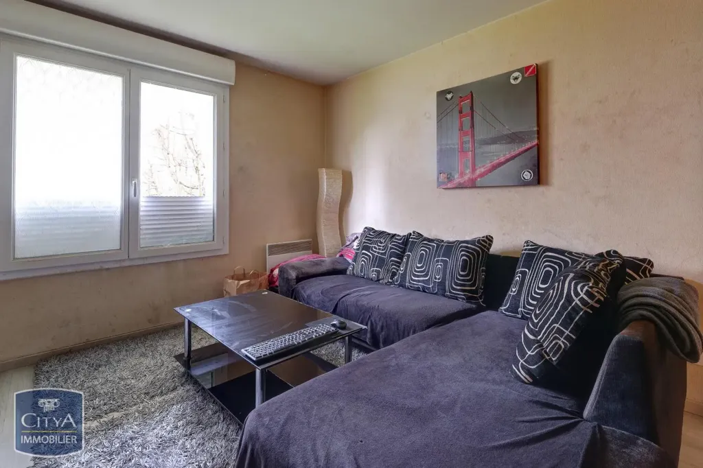 Soggiorno - Two-Bedroom Flat in Épernay