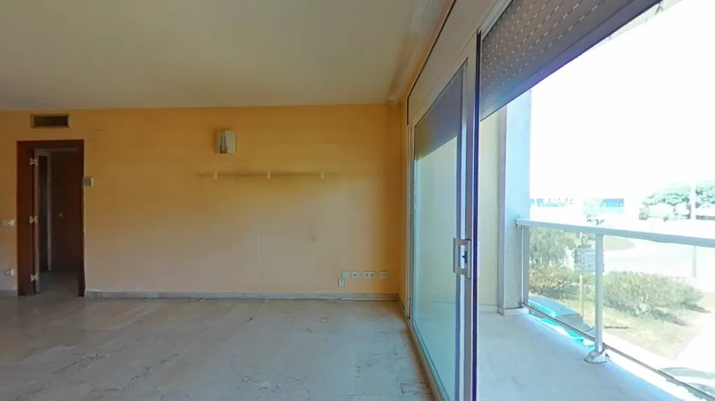 Living Room - Family-orientated Flat near Blanes Centre