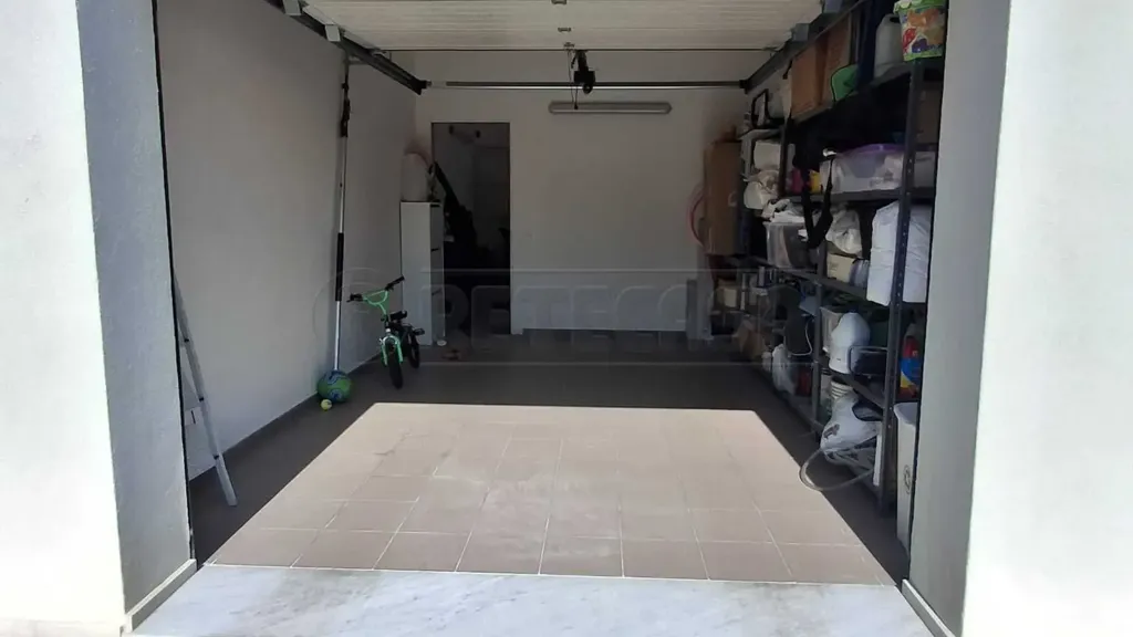 Garage - Apartment with Smart Home in Siracusa