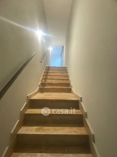 Rooms - Two-Level Apartment with Balcony in Modena