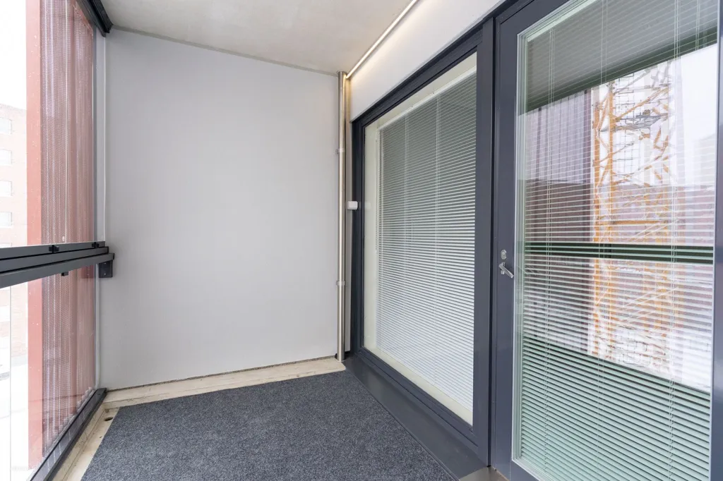 Rõdu - Modern Studio with Balcony in Turku