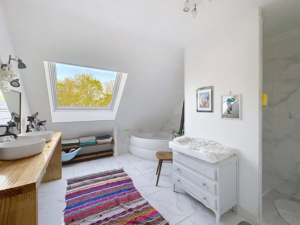 Vannitoad - Luxury House with Event Space in Saint-Jouan-des-Guérets