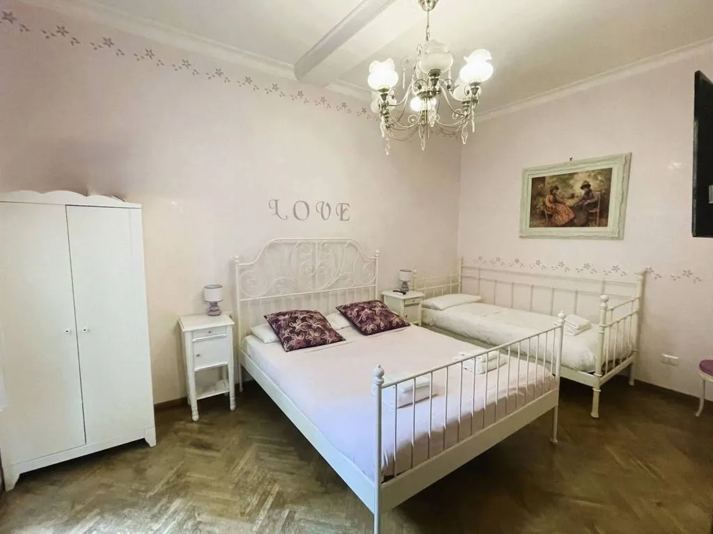 Magamistoad - Luxury Flat with Balcony in Rome's Monti