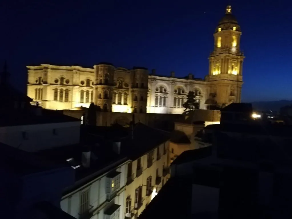 Rõdu - Luxury Apartment with Cathedral Views in Málaga