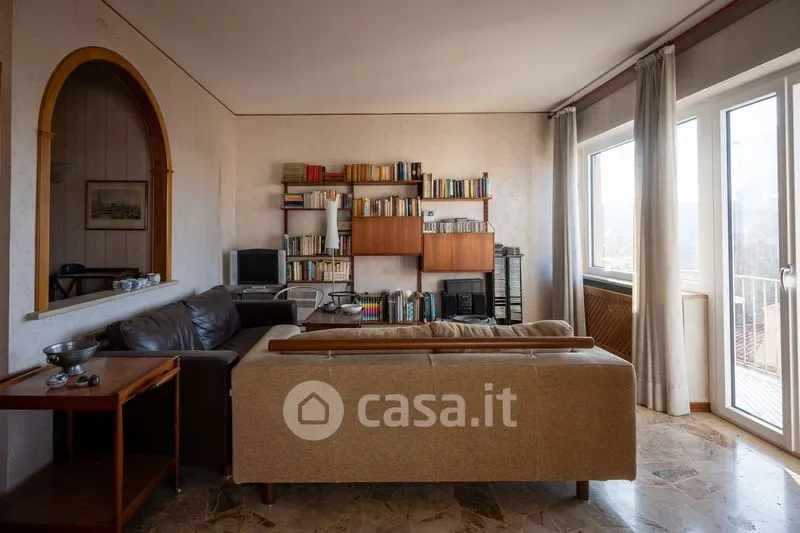 Séjour - Quadrilocale with Balcony in Mestre, Venice