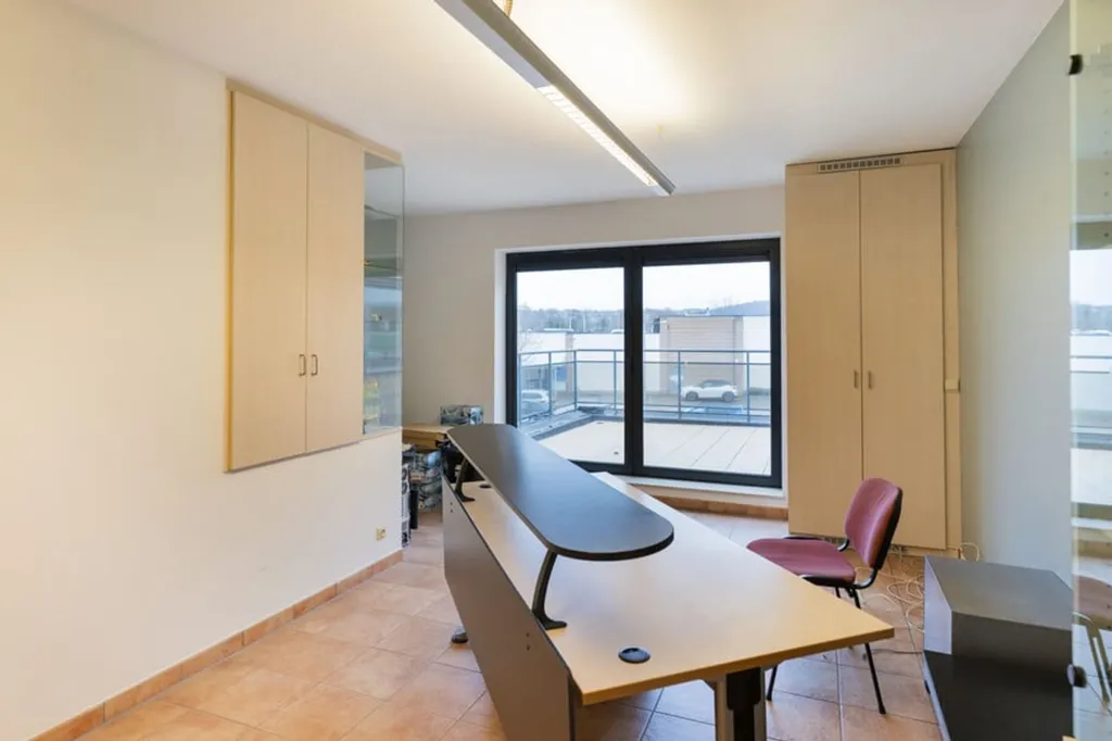 Kabinet - Duplex with Terrace in Andenne