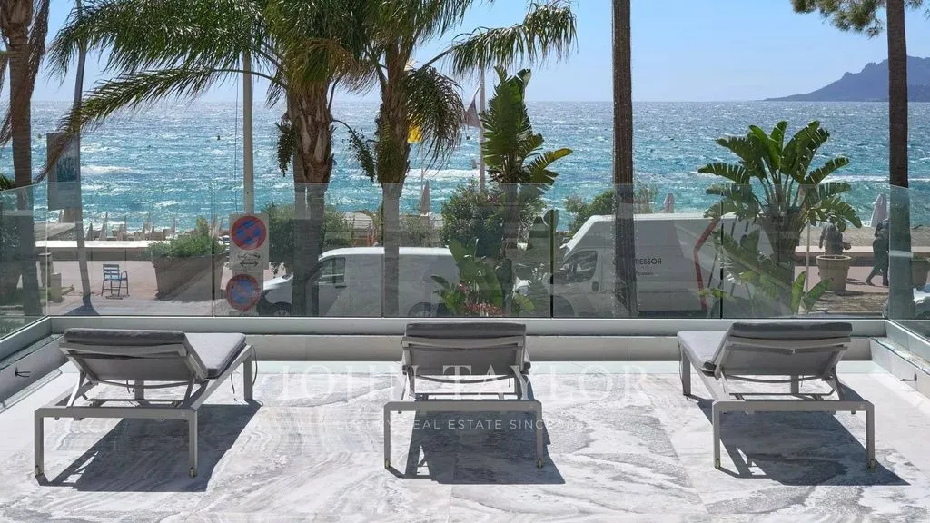 Terrasse - Appartement Luxe avec Terrasse à Cannes