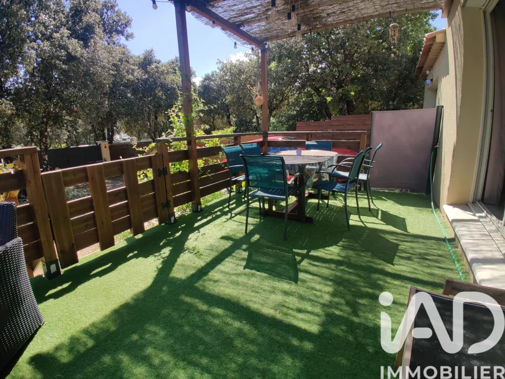 Terrace - Charming House with South-Facing Terrace in Seillons-Source-d'Argens