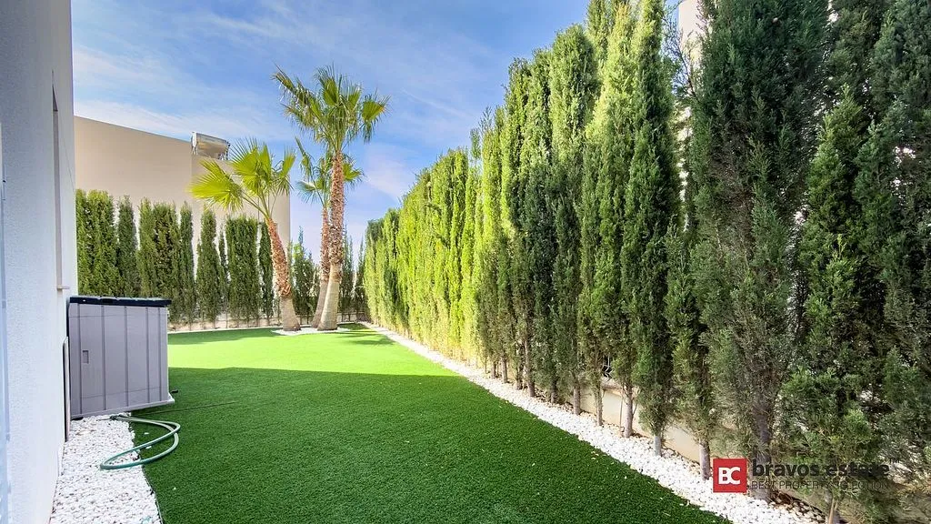 Garden - Modern Design Villa with Sea View in Benidorm