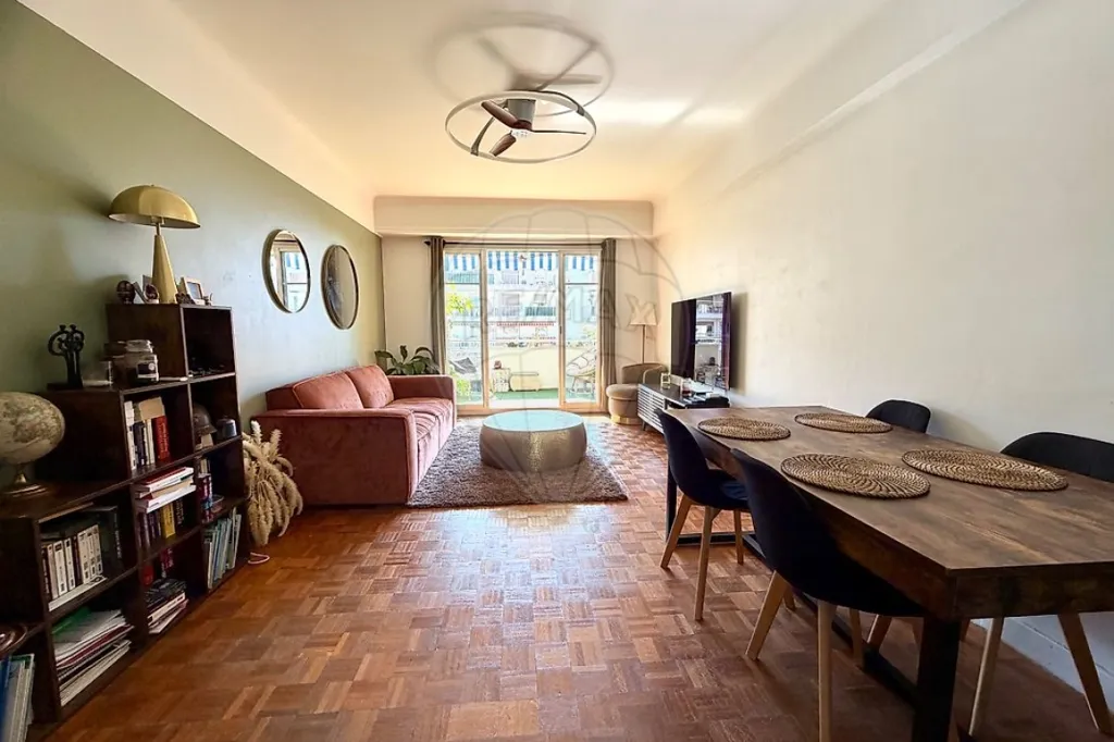Soggiorno - 3-Bedroom Apartment with Sea View in Nice