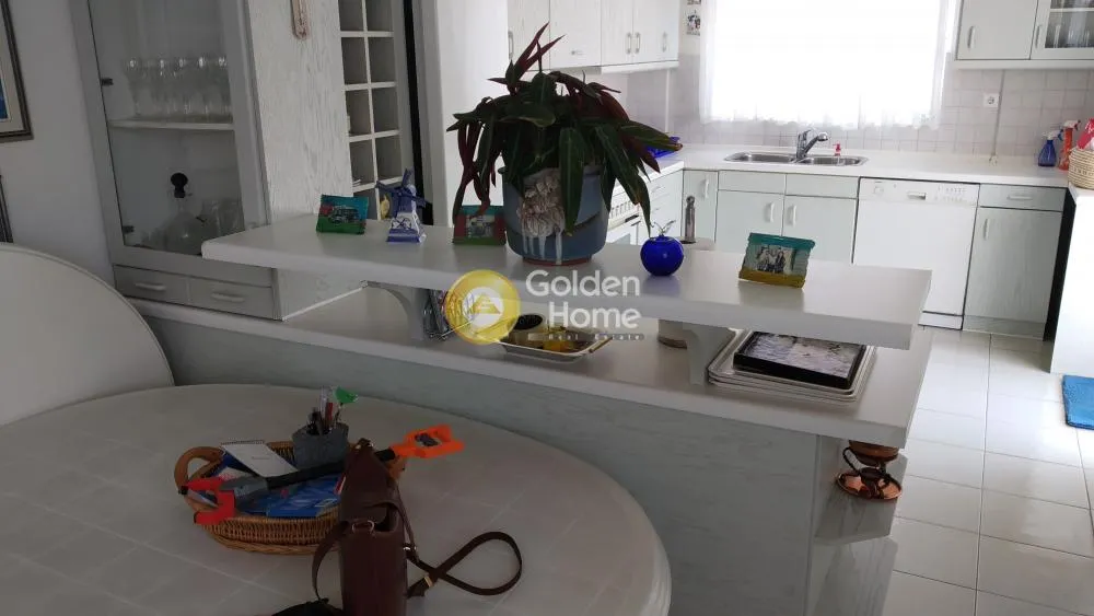 Cuisine - Multi-Storey Building with Large Garden in Rafina - Neraias