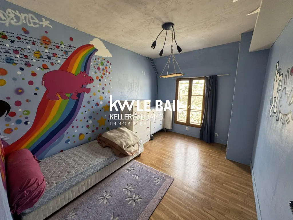 Magamistoad - Stone Town House with Garden in Sagy