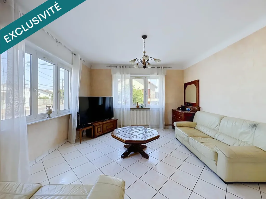 Soggiorno - Spacious House with Garden in Talange