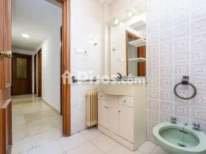 Bagni - Student Flat with Balcony in Pedro Antonio de Alarcón