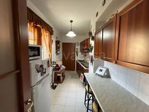 Köök - Apartment with Cellar in Priverno Centre