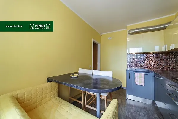 Cuisine - 3-Bedroom Flat with Central Heating in Lasnamäe, Tallinn