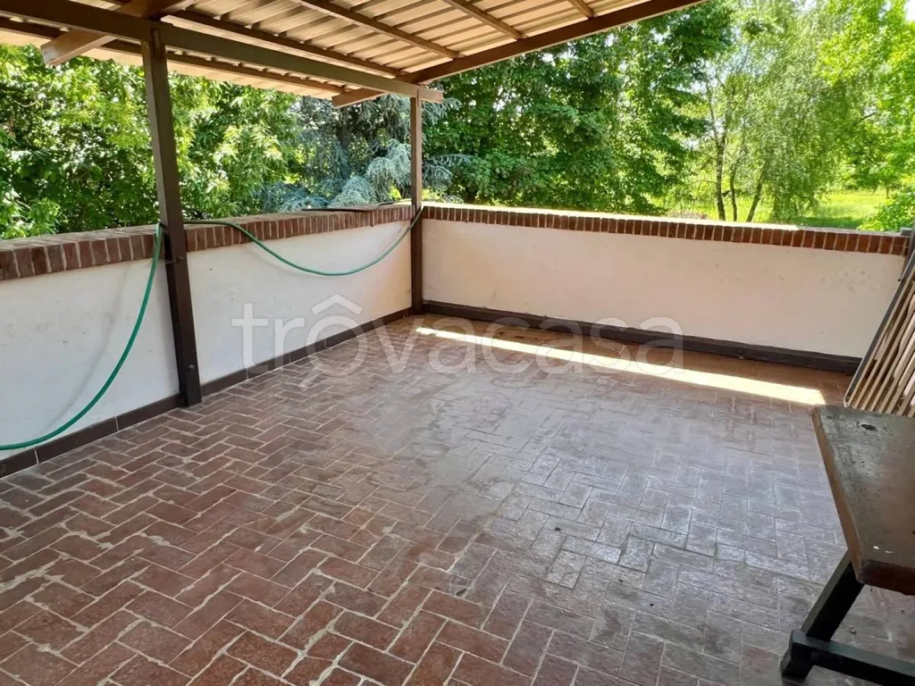Terrasse - Villa with Private Garden in Sommariva Perno