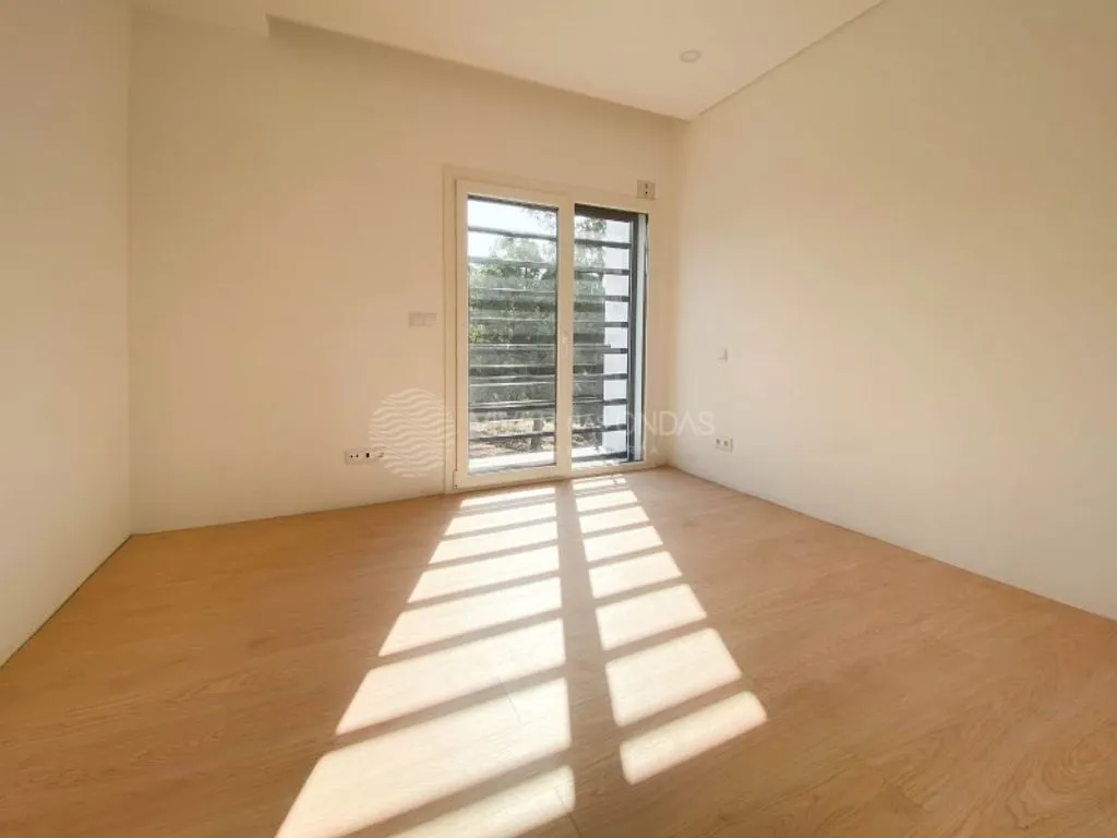 Pièces - Luxury Villa with Private Pool in Sesimbra