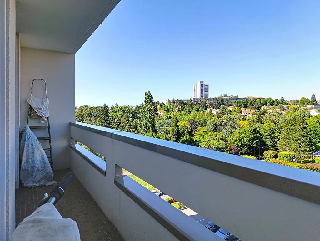 Balcon - Appartement 5 pièces avec vue parc à Saint-Étienne