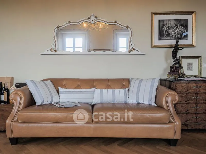 Elutuba - Attico with Balcony in Sarzana