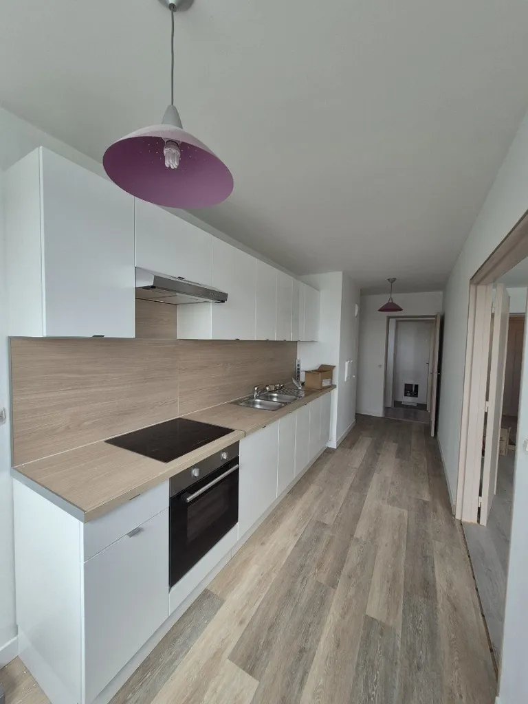 Cuisine - Appartement Rénové en Centre-Ville à Tourcoing